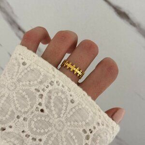 sku:0151 gold ring vintage style stainless steel waterproof tarnish free